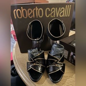 Women’s high Hills shoes